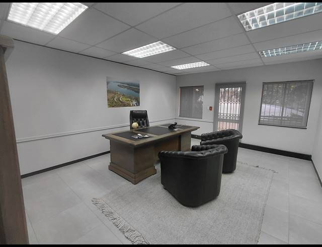189M² OFFICE TO LET IN BRYANSTON